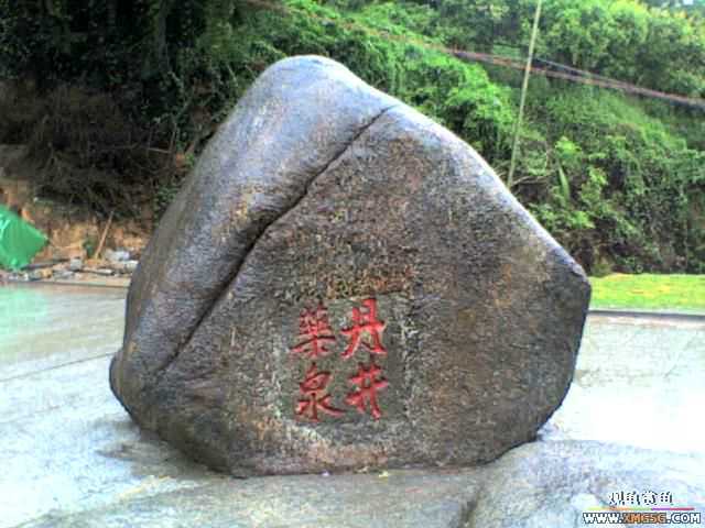 ���Ӷ����У�