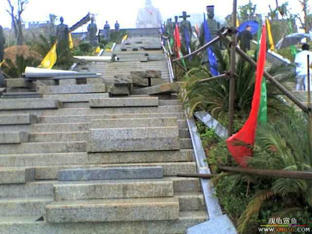 ���Ӷ����У�