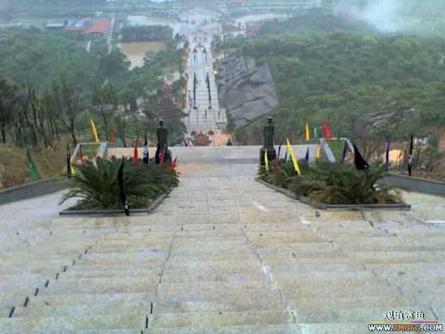 ���Ӷ����У�